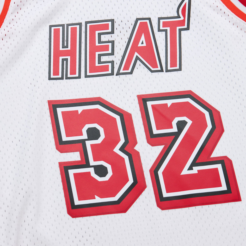Miami Heat Shaquille O'Neal Mitchell & Ness White 2007/08 Hardwood Classics Swingman Jersey for Men product image 5,