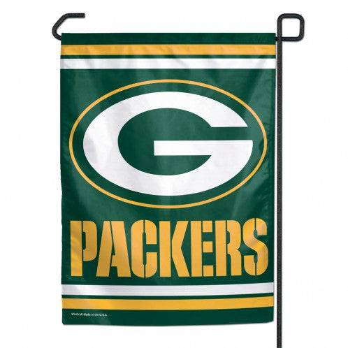 Green Bay Packers Garden flag 11" x 15" product image 1, provided for visual reference and product detail review