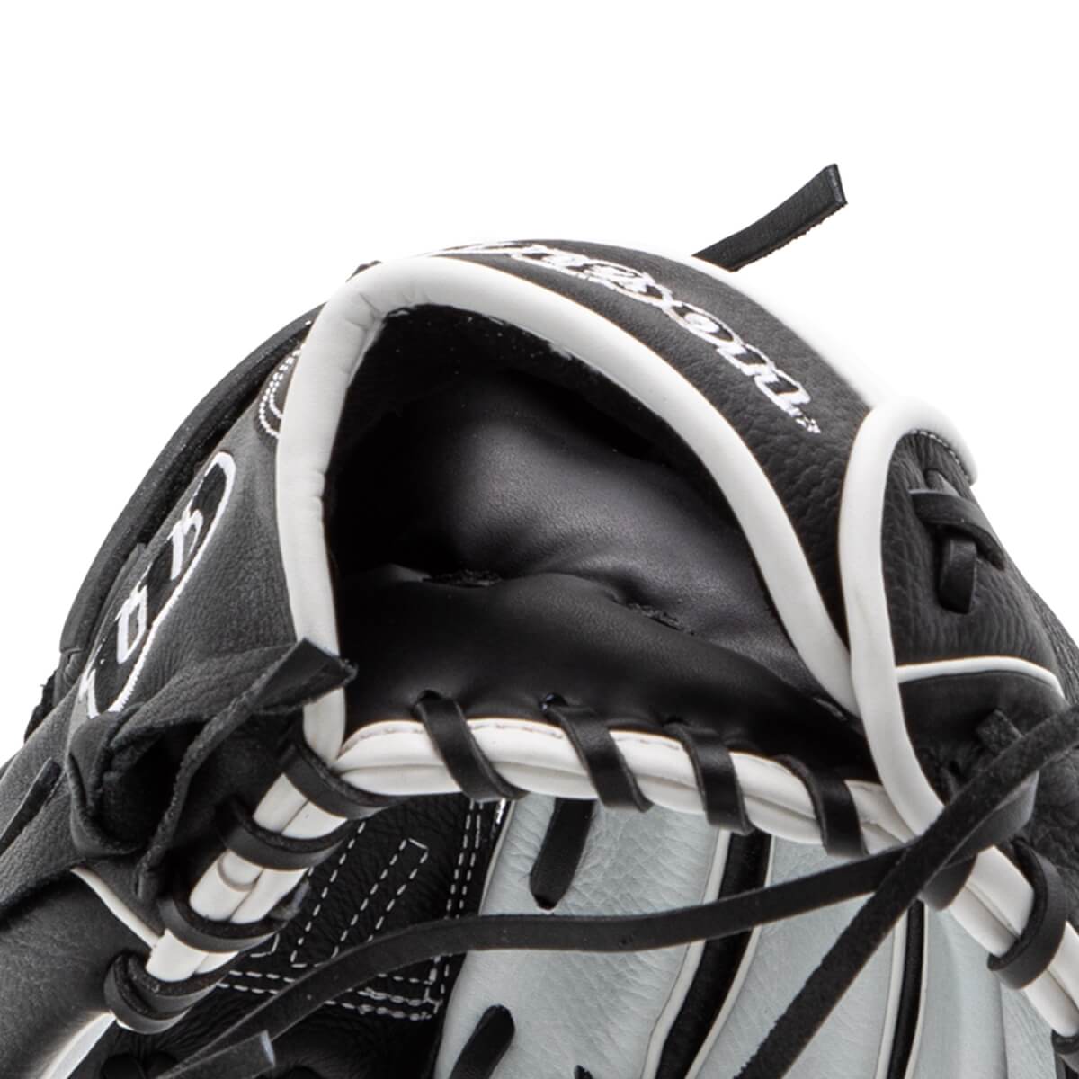 2026 Wilson A700 12.5" Outfield Baseball Glove product image 16, provided for visual reference and product detail review