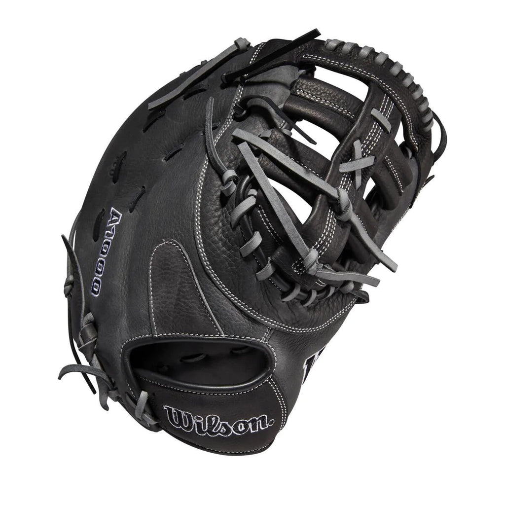 2022 Wilson A1000 1620 12.5" First Base Mitt - WTA10RB221620 product image 1, provided for visual reference and product
