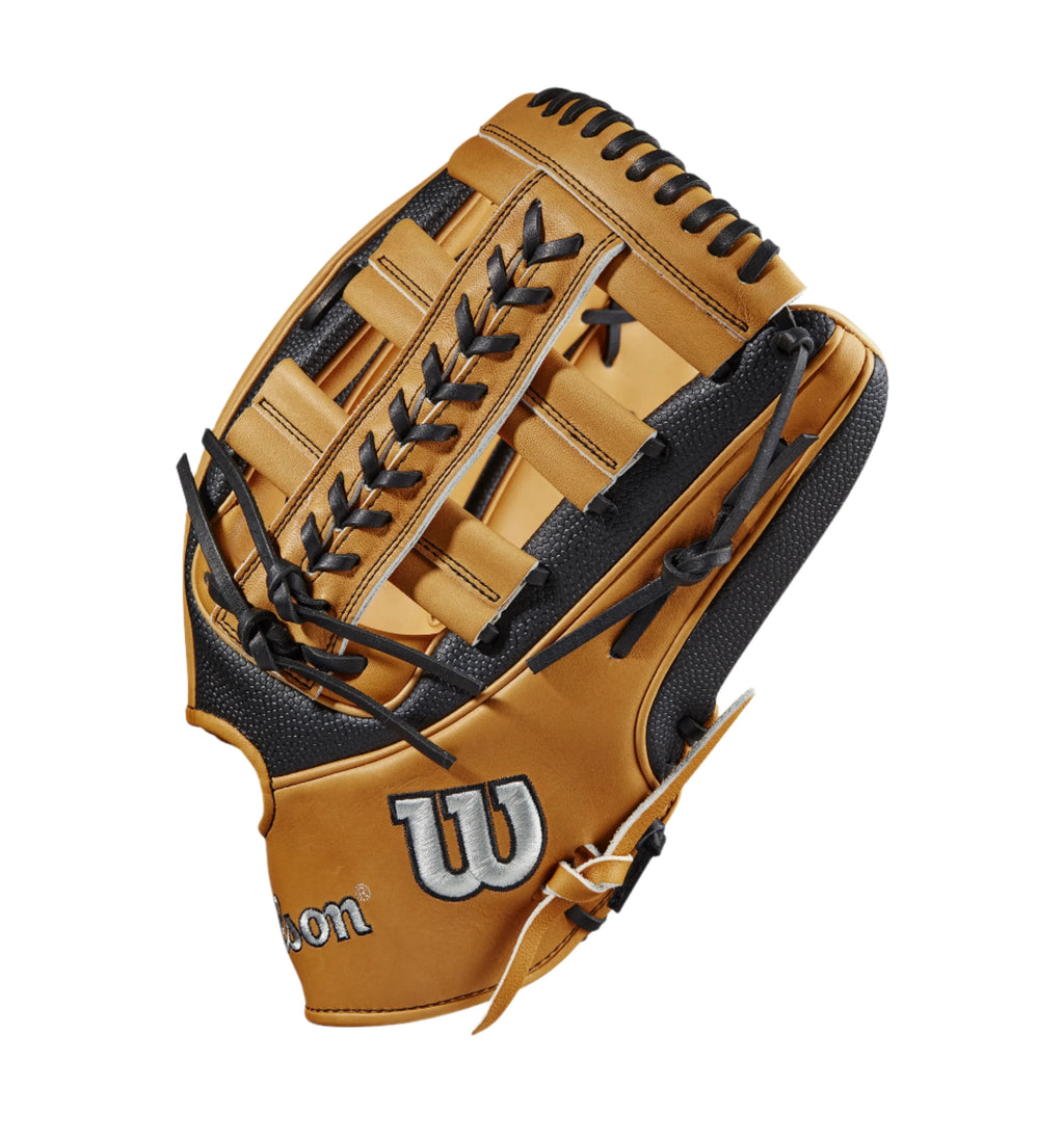 2023 Wilson A2K® 1810SS 12.75” Outfield Baseball Glove product image 2, provided for visual reference and product detail