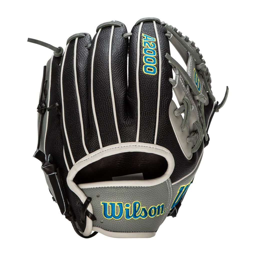Wilson A2000 11.5" 1786 SuperSkin Infielders Baseball Glove - WBW100396115 product image 1, provided for visual reference