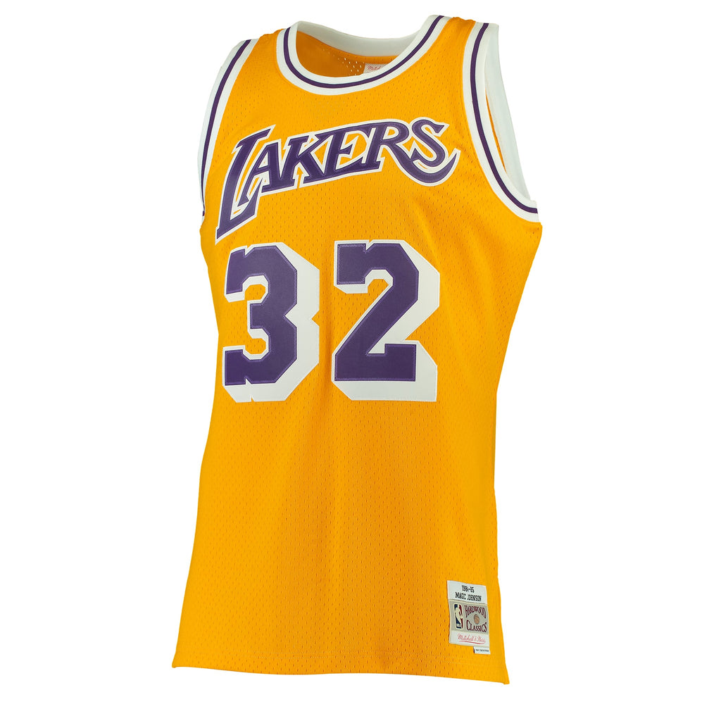 Los Angeles Lakers Magic Johnson Mitchell & Ness Gold 1984/85 Hardwood Classics Swingman Jersey for Men product image 3,