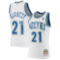Minnesota Timberwolves Kevin Garnett Mitchell & Ness White 1995/96 Hardwood Classics Swingman Jersey for Men product image