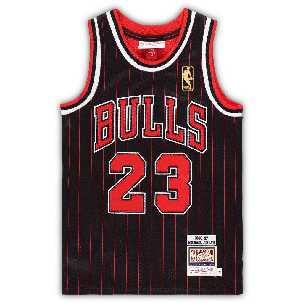Preschool Chicago Bulls Michael Jordan Mitchell & Ness Black 1996/97 Hardwood Classics Authentic Jersey product image 3,