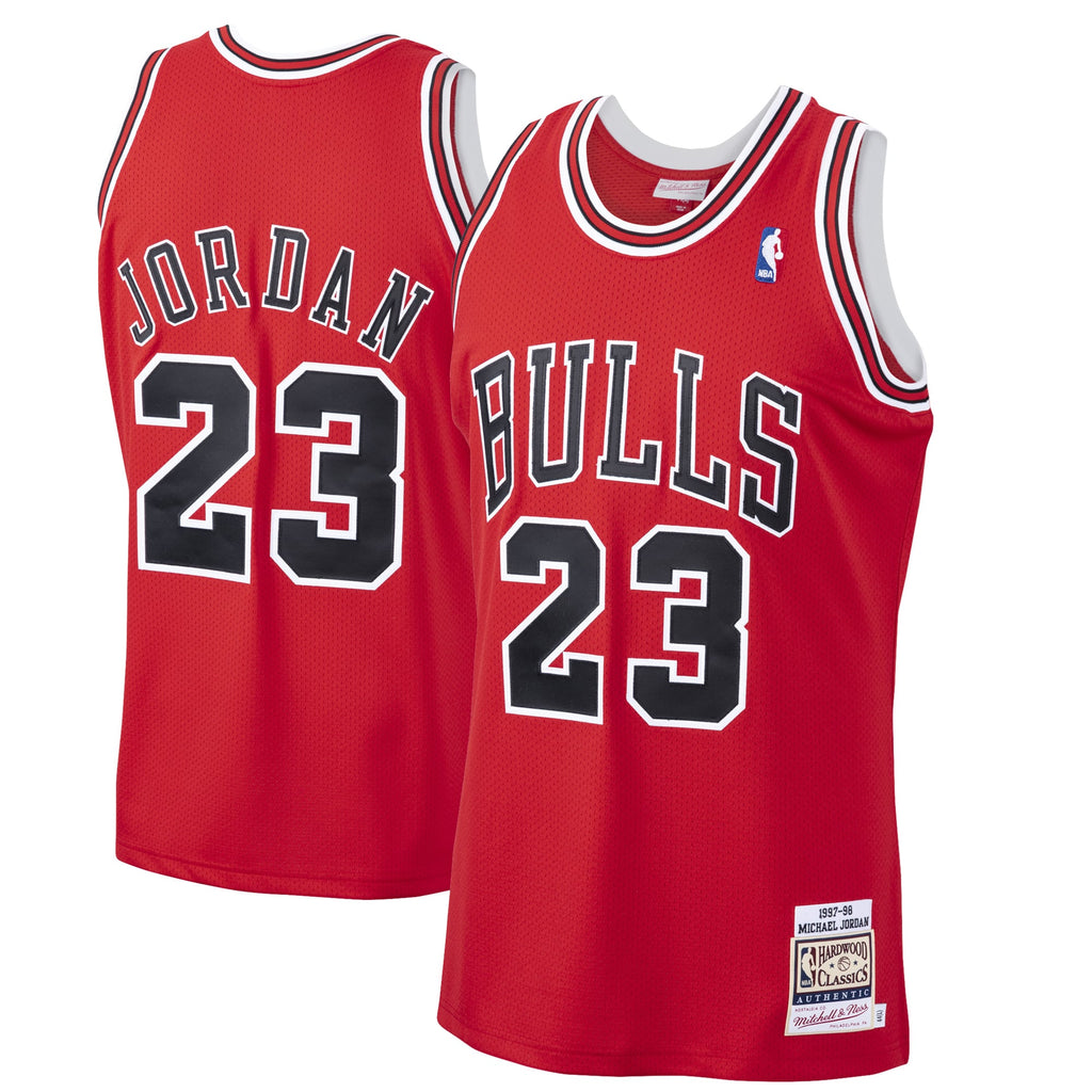 Chicago Bulls Michael Jordan Mitchell & Ness Scarlet 1997/98 Hardwood Classics Authentic Jersey for Men product image 2,