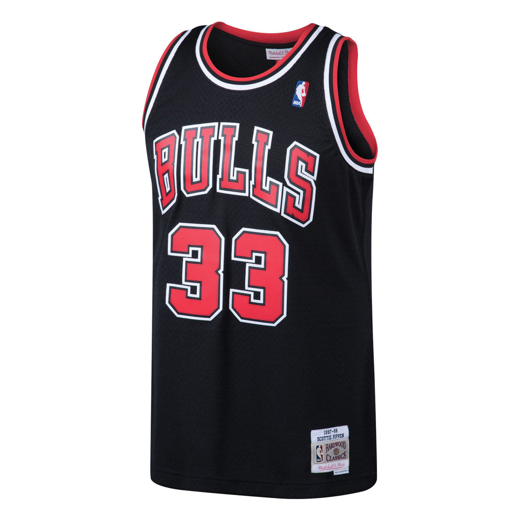 Chicago Bulls Scottie Pippen Mitchell & Ness Black 1997/98 Hardwood Classics Swingman Jersey for Men product image 3,