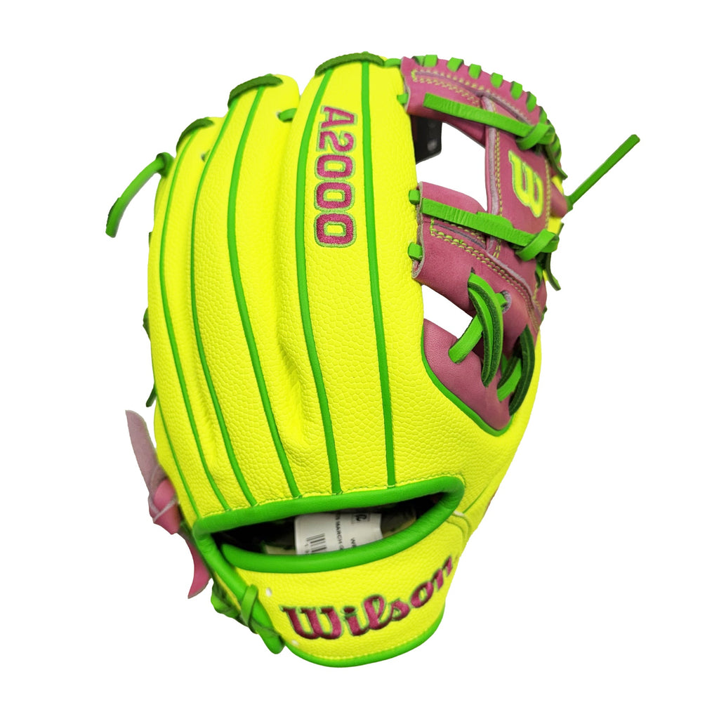 Wilson A2000 1975SS 11.75" GOTM March 2026 – Limited Edition Baseball Glove Premium Infield product image 1, provided for