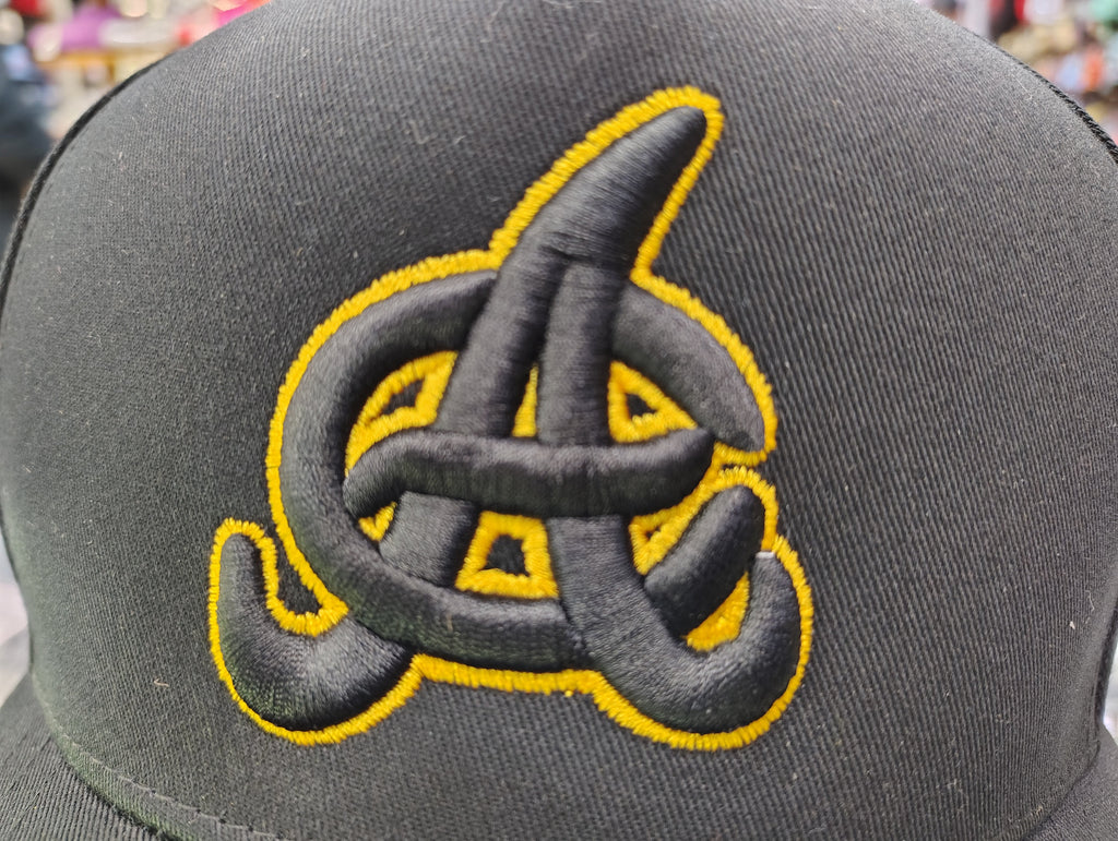 Aguilas Cibaeñas Black Snapback Hat – 5-Panel Structured Baseball Cap product image 3, provided for visual reference and