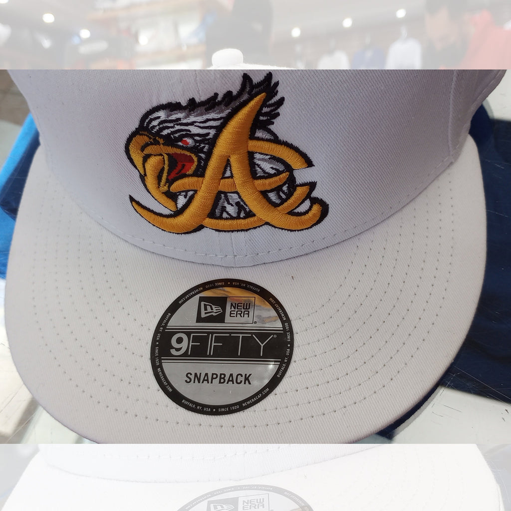 Aguilas Cibaeñas NEW ERA Snapback Embroidered Aguila face Hat product image 3, provided for visual reference and product