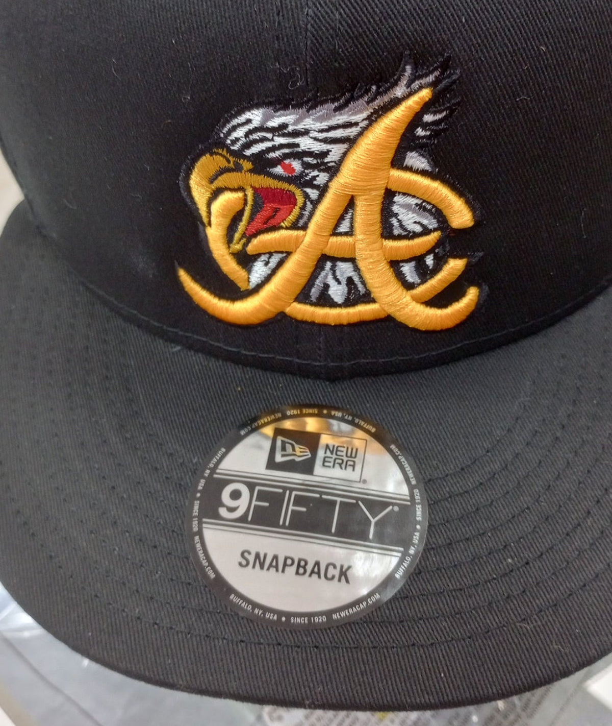 Aguilas Cibaeñas New Era Snapback Black Face Hat product image 3, provided for visual reference and product detail review