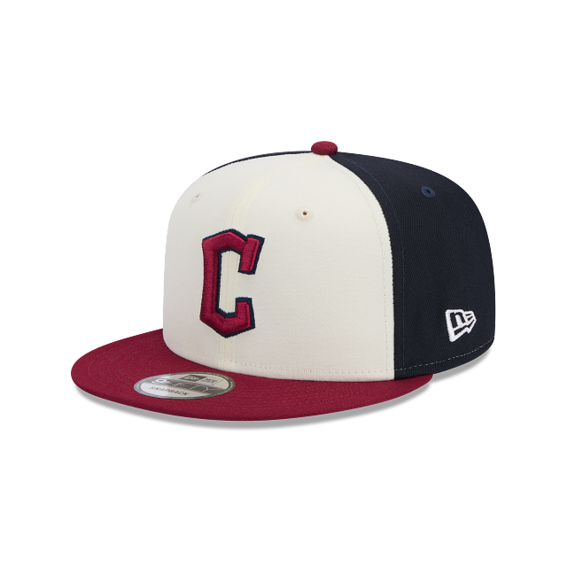 Cleveland Guardians City Connect 9FIFTY Snapback Hat product image 1, provided for visual reference and product detail review