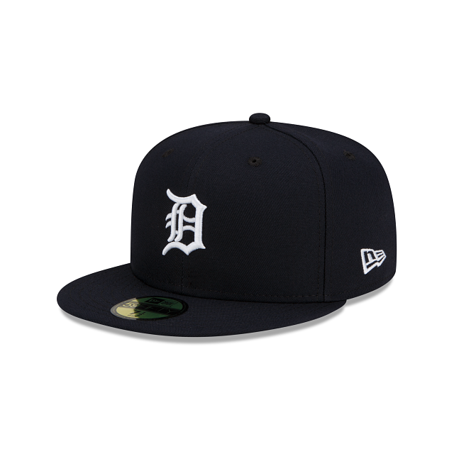 New Era 59FIFTY Detroit Tigers Fitted Hat - Navy / White product image 1, provided for visual reference and product detail
