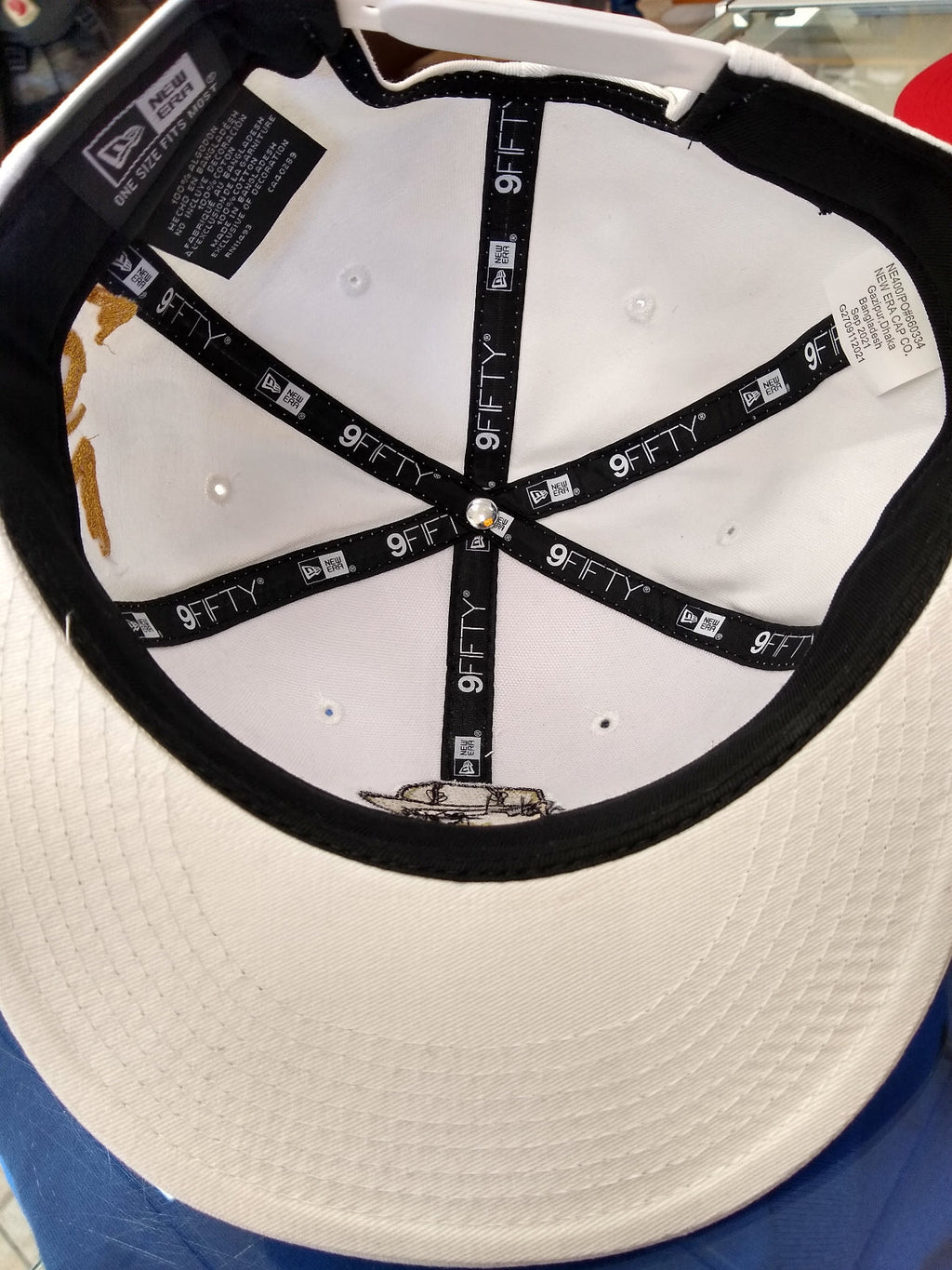 Embroidered "El Chapo" logo hats product image 7, provided for visual reference and product detail review