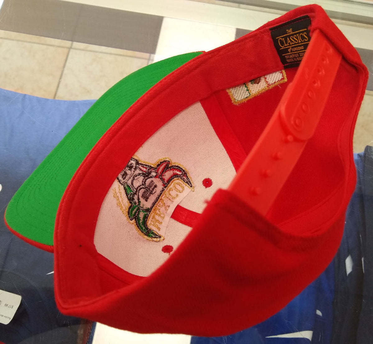Embroidered Snapback Mexican Bull logo Red Hat product image 5, provided for visual reference and product detail review