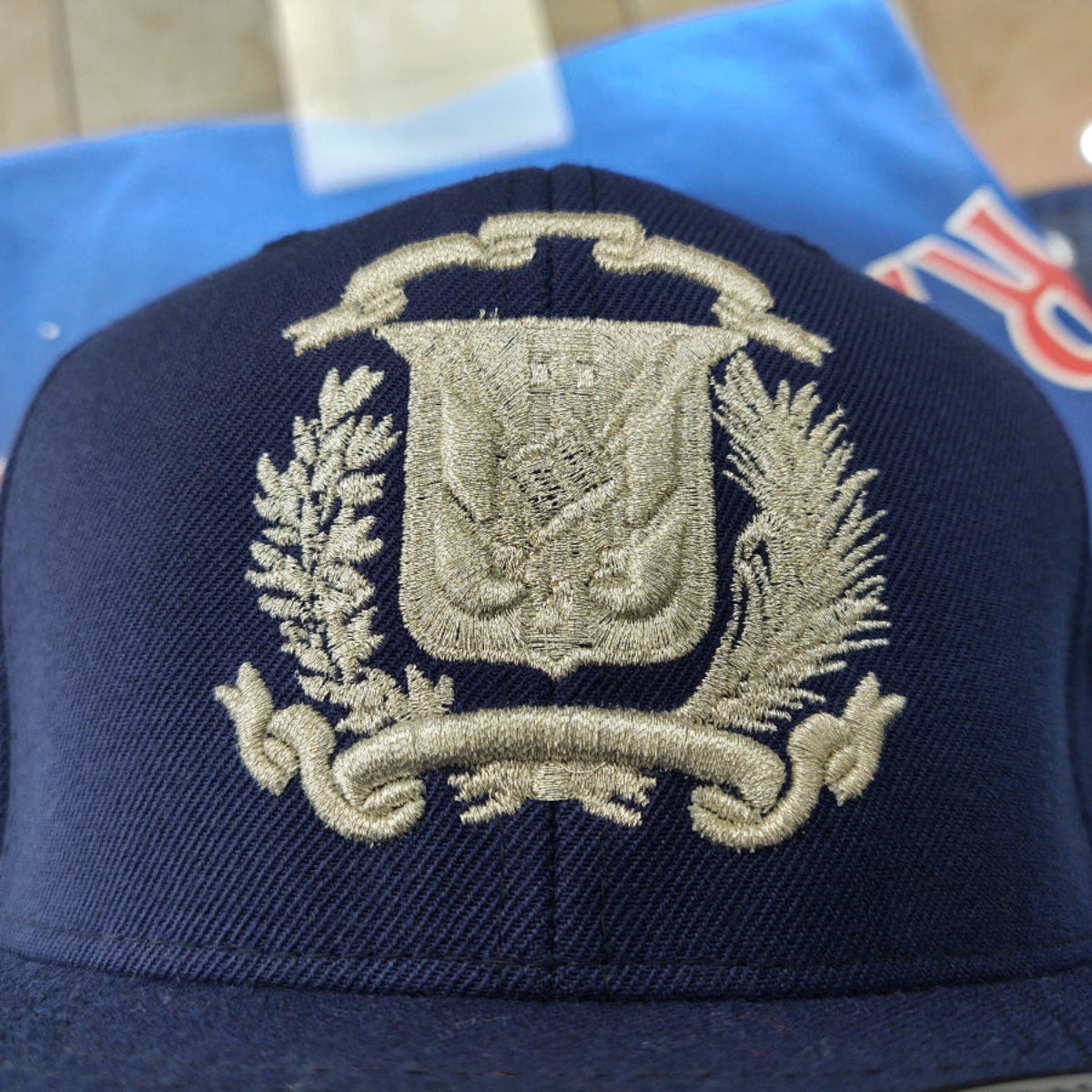 Escudo Republica Dominicana - Dominican Snapback Navy Blue - Metallic SilverHat product image 3, provided for visual
