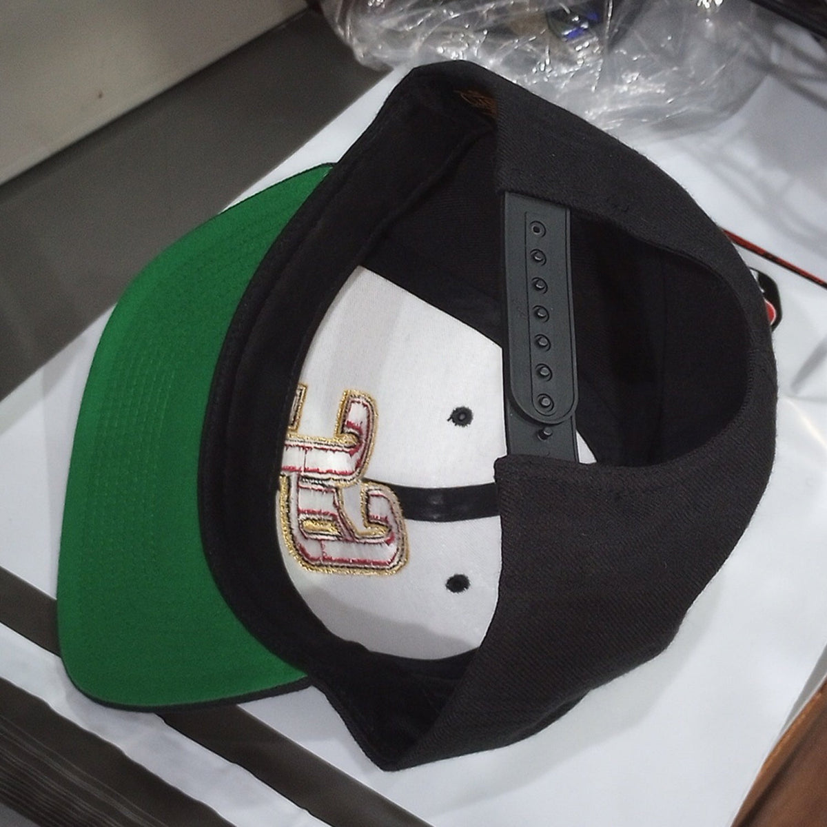 Gigantes del Cibao Embroidered GC logo Snapback Hat product image 2, provided for visual reference and product detail review