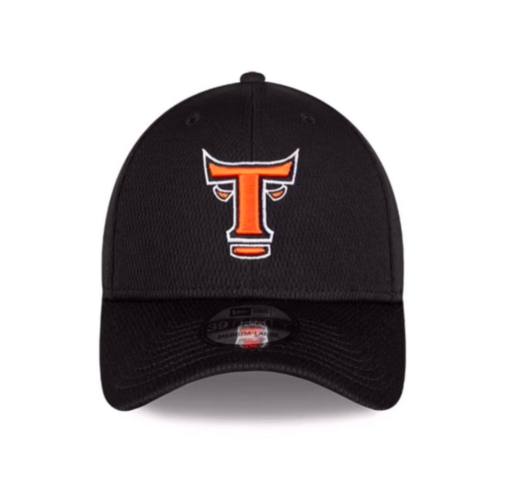 Toros del Este New Era 39THIRTY Flexible Hat - Black product image 3, provided for visual reference and product detail review