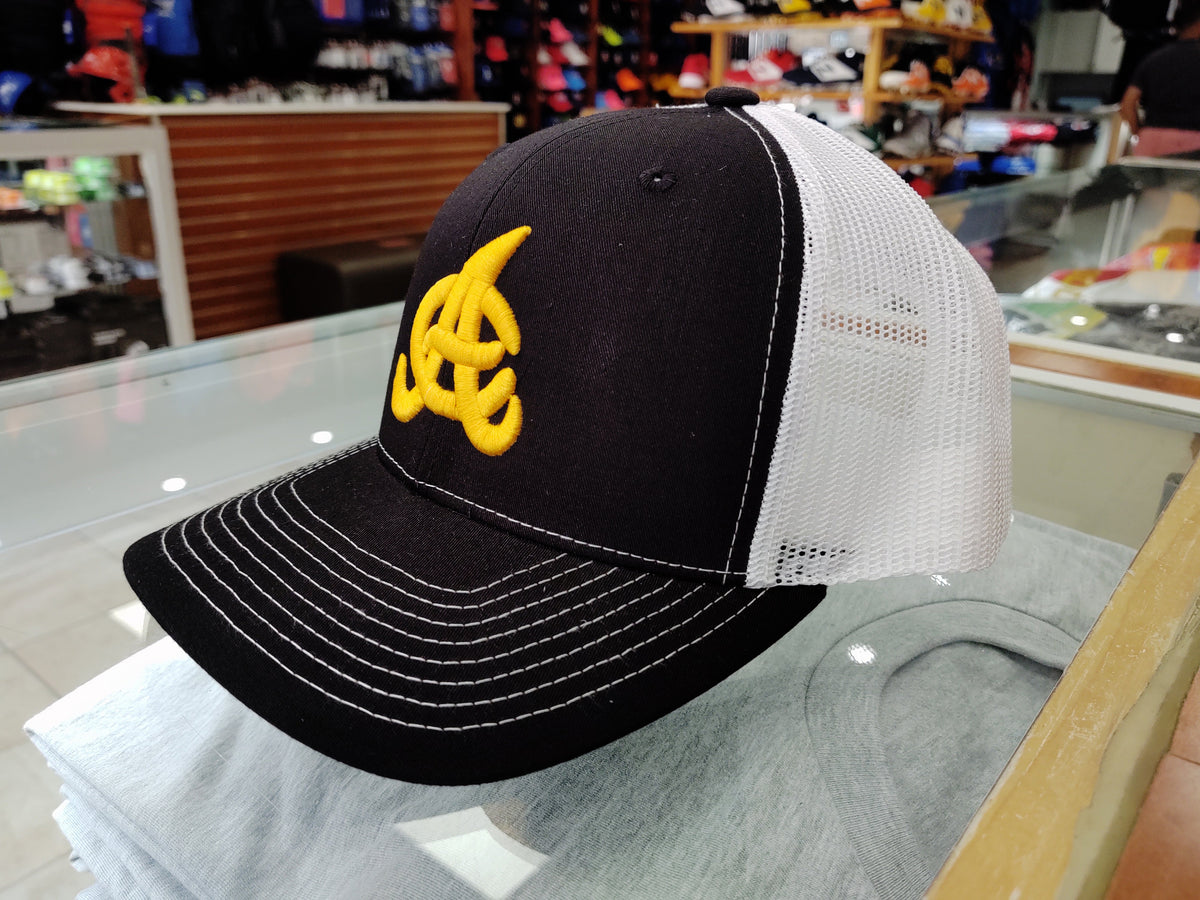 Aguilas Cibaeñas Embroidered Mesh Trucker Hat – Adjustable Snapback Baseball Cap product image 4, provided for visual