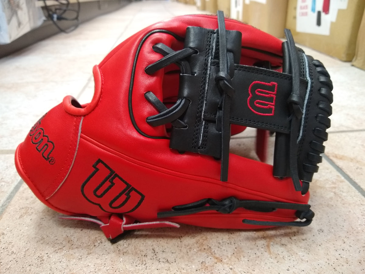 WILSON A2000 Baseball RHT Infield Glove Series - Exclusive Edition product image 6, provided for visual reference and
