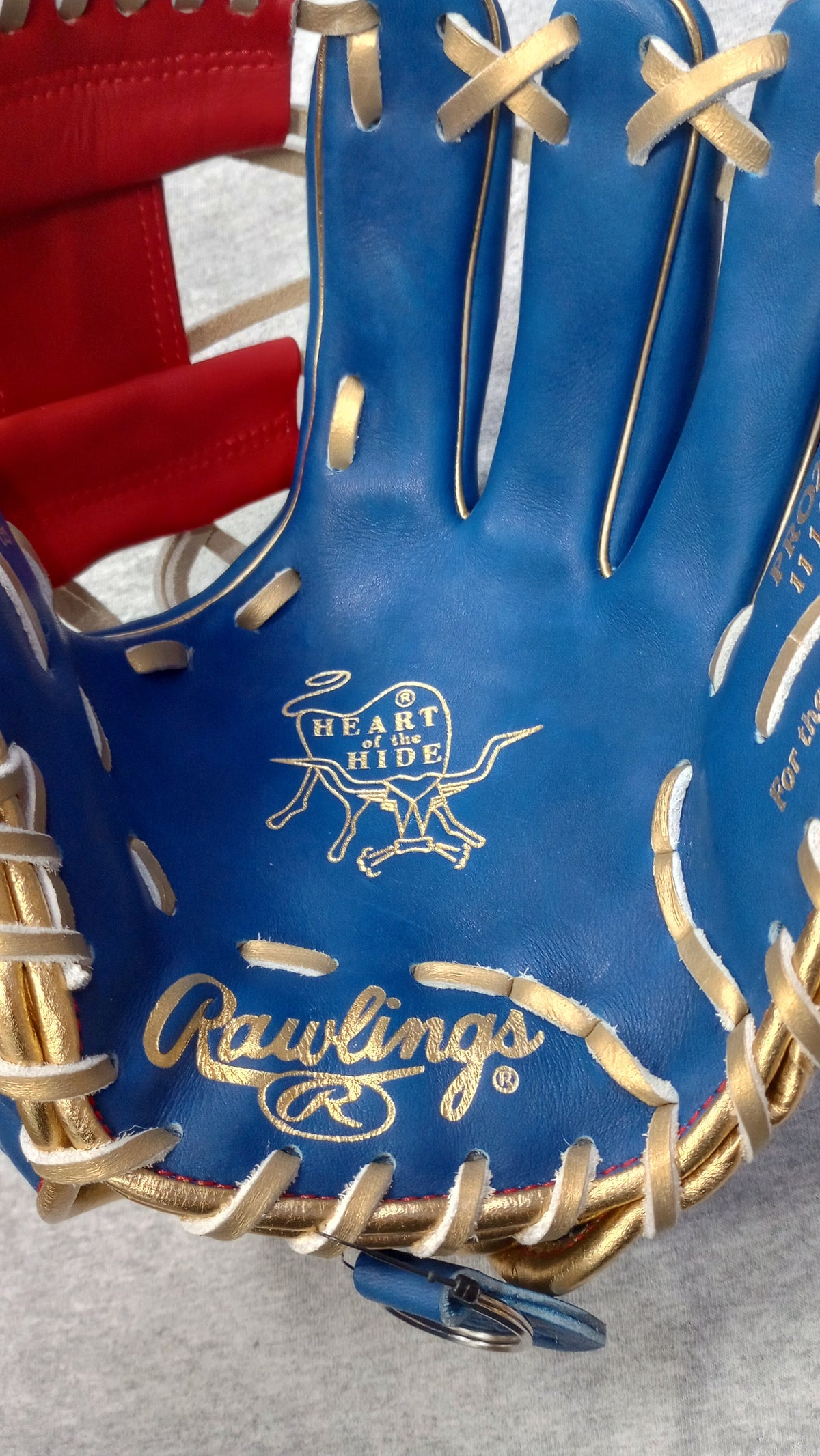 Rawlings HOH Dominican Republic Professional Glove - Limited Edition product image 3, provided for visual reference and