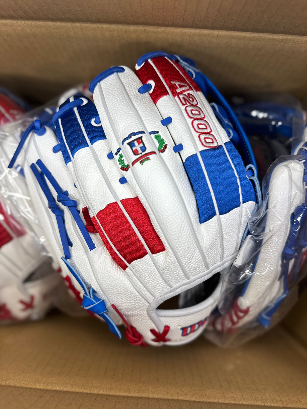 Wilson A2000 1777 12.75" Outfield Baseball Glove | Peligro Sports Exclusive | Dominican Republic product image 3, provided