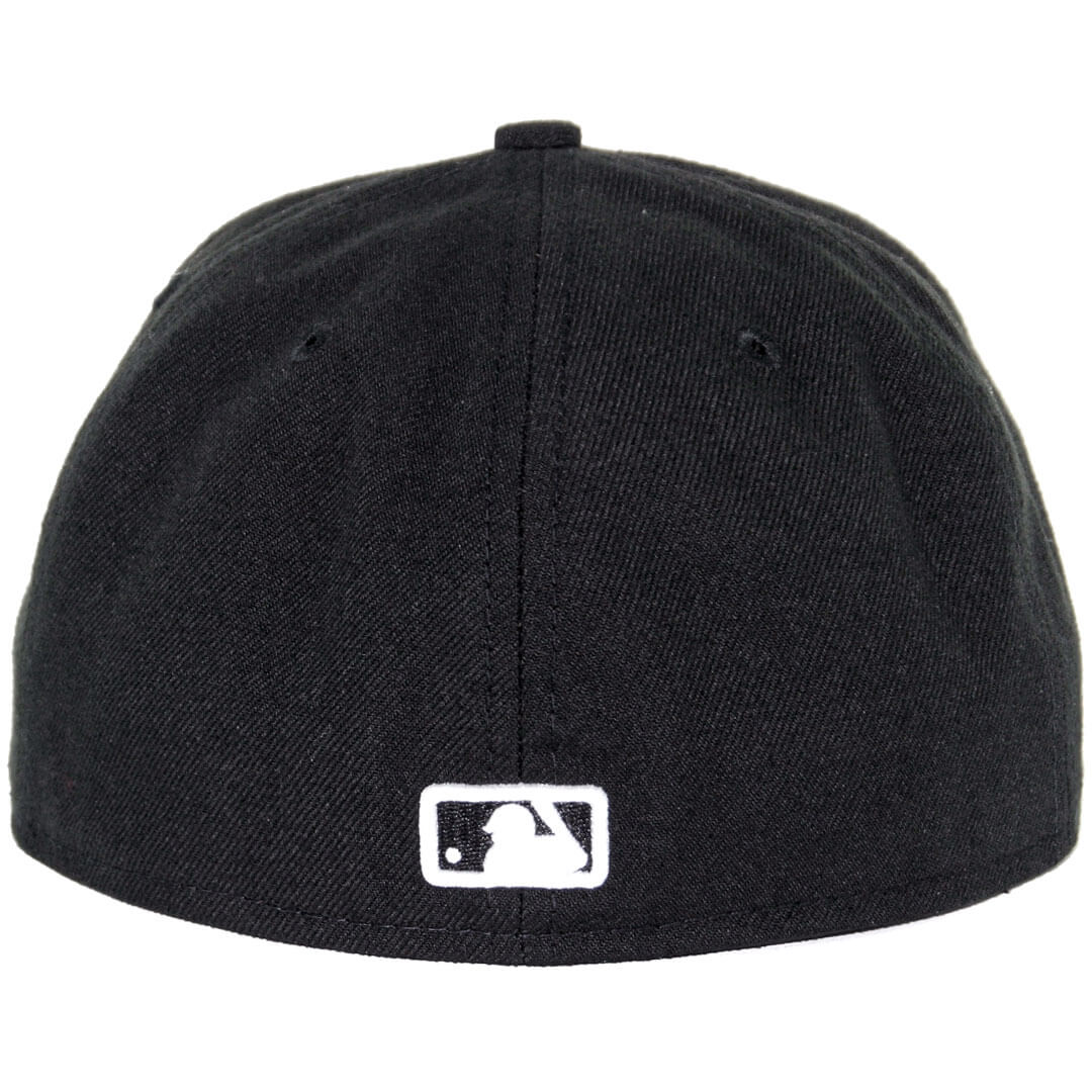 New York Yankees New Era 59FIFTY Fitted Black Hat product image 2, provided for visual reference and product detail review