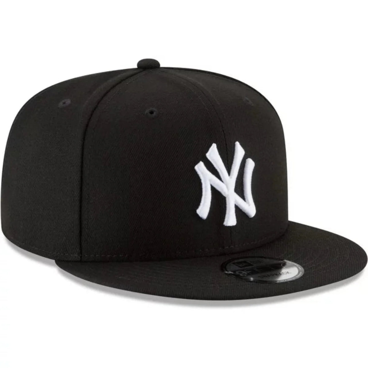 New York Yankees Snapback Hat - Black product image 2, provided for visual reference and product detail review