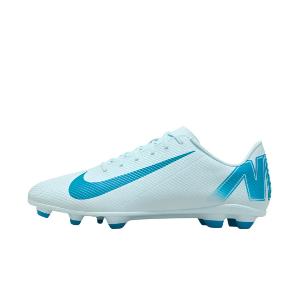 Nike Mercurial Vapor 16 Club Soccer Shoes product image 9, provided for visual reference and product detail review