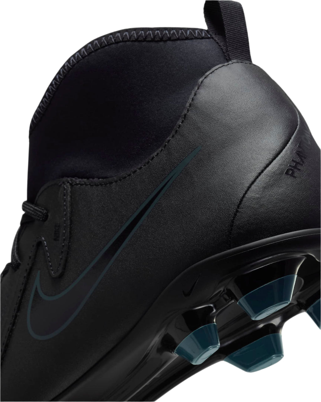Nike Phantom Luna Club Soccer Shoes - (FJ2558) product image 6, provided for visual reference and product detail review