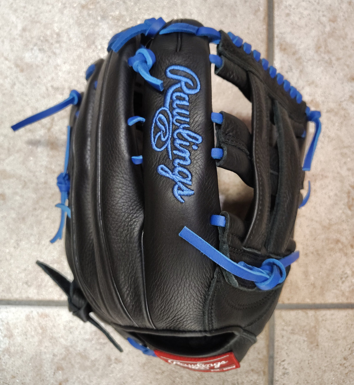 Rawlings RTD130H 13" Outfield Baseball Glove – 303 Pattern | Game-Ready Premium Leather product image 2, provided for visual