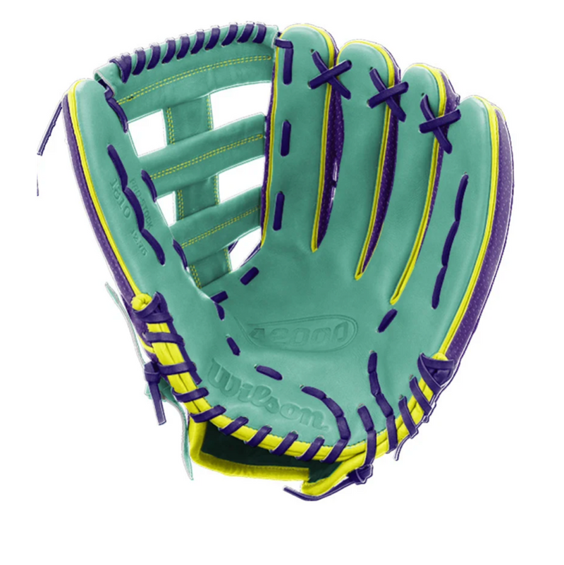 Wilson 2025 Fall A2000 1810SS 12.75" Outfield Glove product image 2, provided for visual reference and product detail review