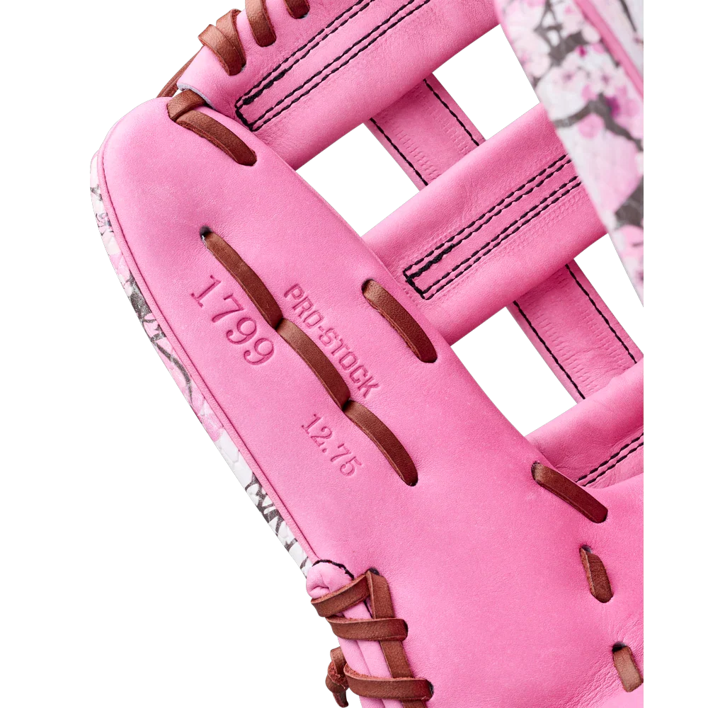 Wilson A2000 12.75" GOTM MJ MELENDEZ GM – September 2025 product image 6, provided for visual reference and product detail