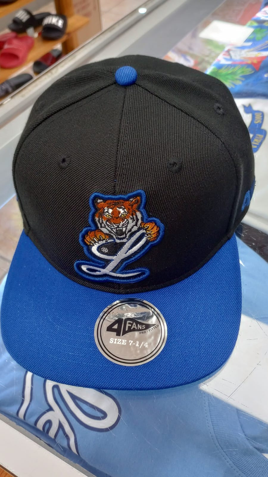 Licey Authentic Fitted 4Fans Hat product image 4, provided for visual reference and product detail review