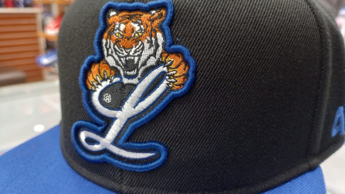Licey Authentic Fitted 4Fans Hat product image 5, provided for visual reference and product detail review