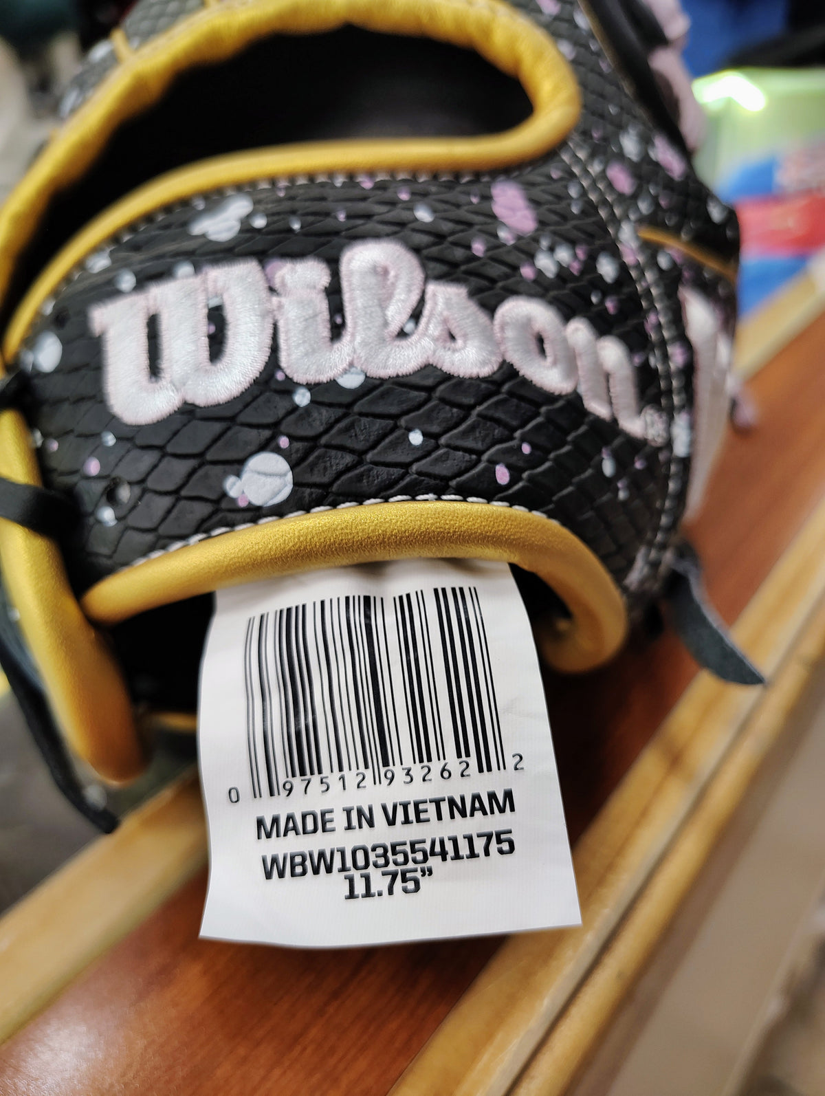 Wilson A2000 2025 T1D 1724 Limited Edition Baseball Glove 11.75" – Lavender SuperSnakeSkin product image 6, provided for