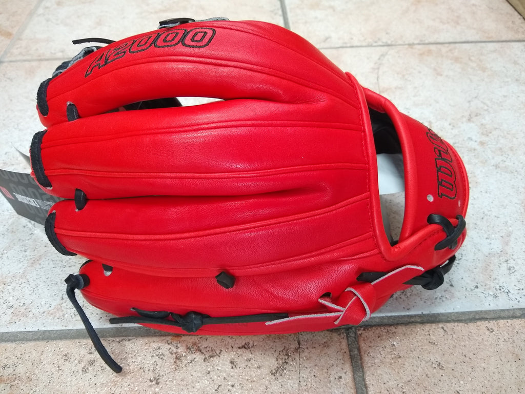 WILSON A2000 Baseball RHT Infield Glove Series - Exclusive Edition product image 3, provided for visual reference and