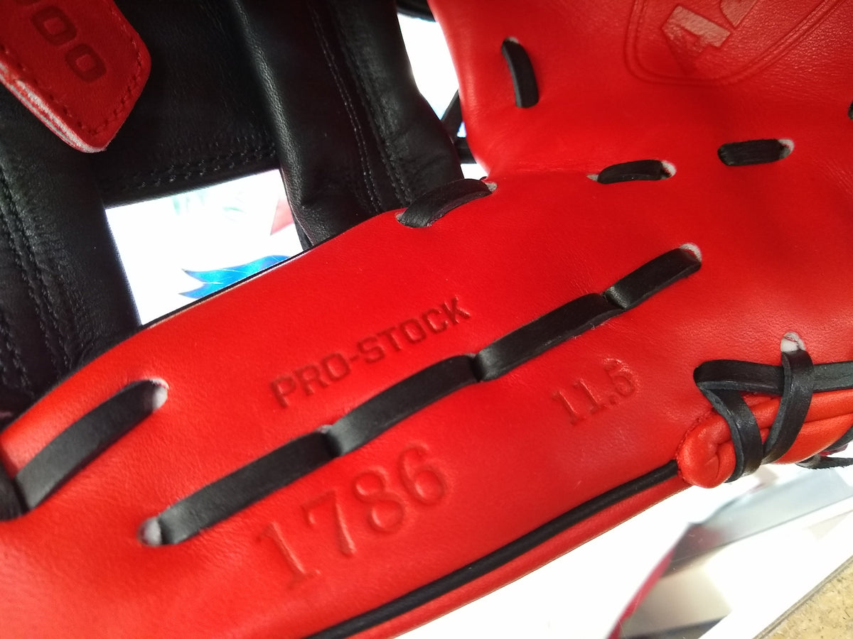 WILSON A2000 Baseball RHT Infield Glove Series - Exclusive Edition product image 5, provided for visual reference and