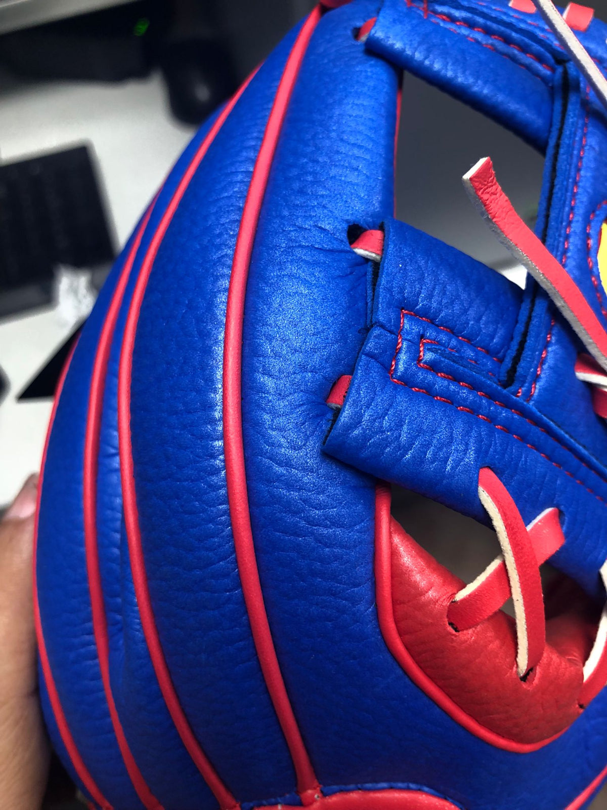 Wilson 2024 A200 EZ Catch 10 Inch Youth Baseball Glove - Royal/Red/Yellow product image 8, provided for visual reference and