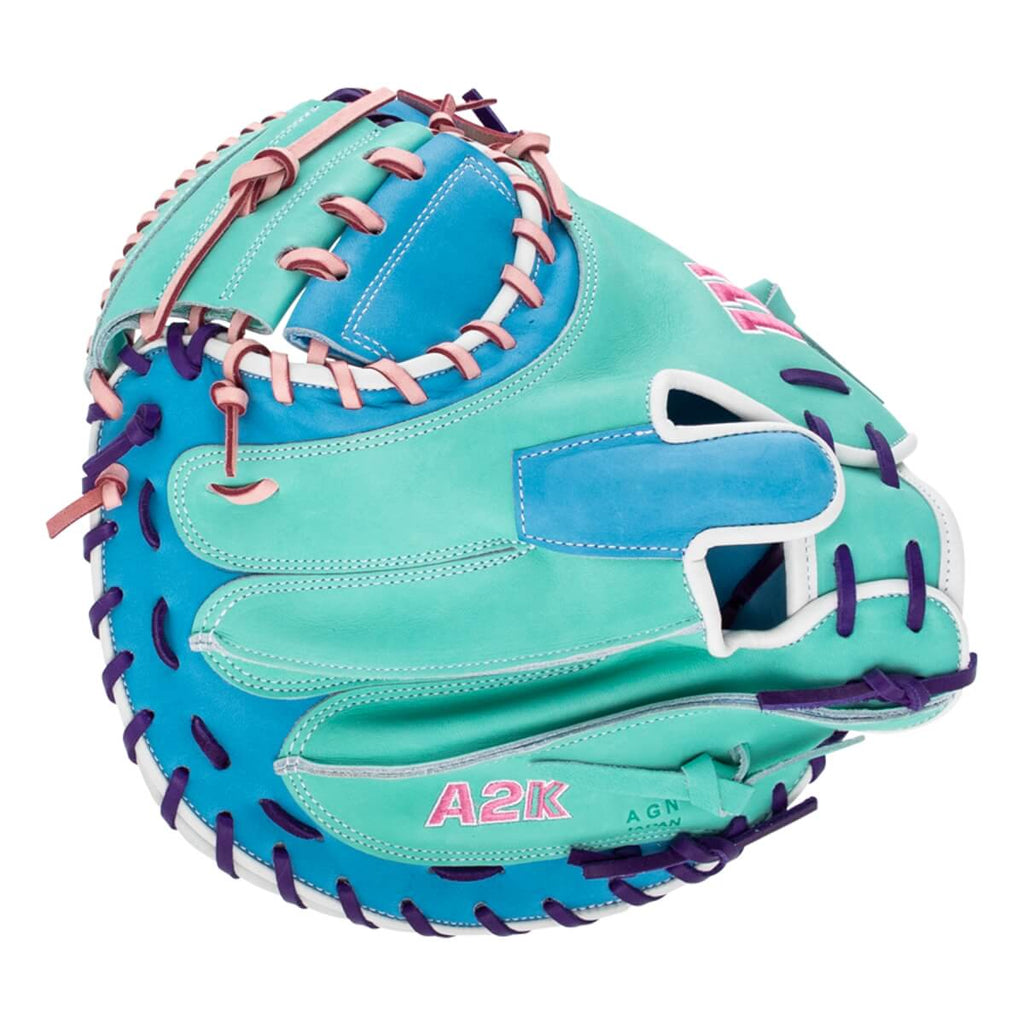 Wilson 2025 Fall A2K 1734SS 34" Catcher's Mitt product image 2, provided for visual reference and product detail review