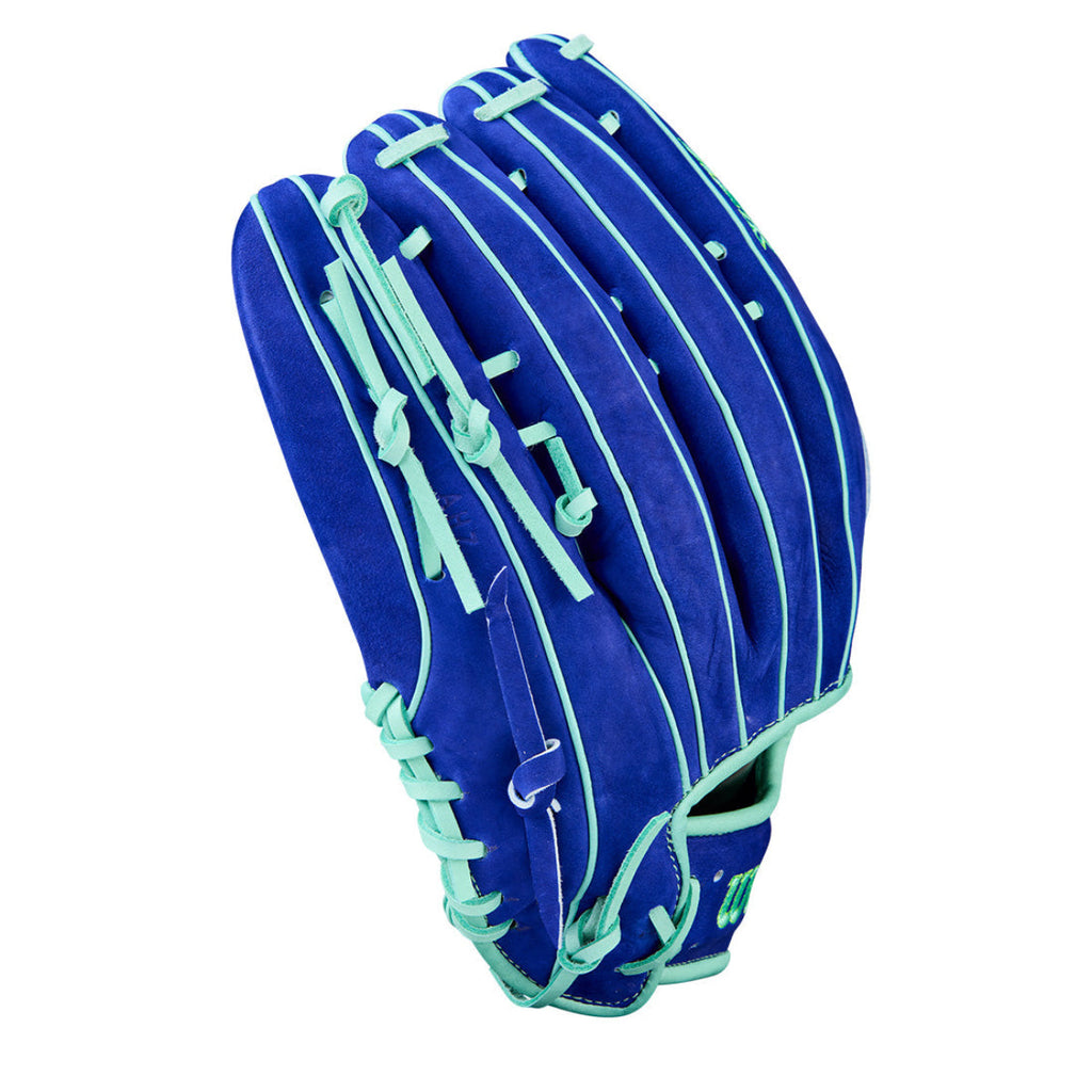 Wilson 2025 Winter Juan Soto A2K® JS22 GM 12.75” Outfield Baseball product image 4, provided for visual reference and