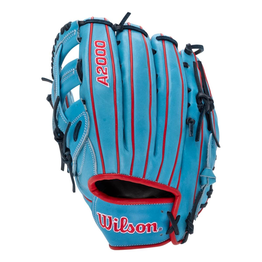 Wilson A2000 1750 12.5" Outfield Glove product image 10, provided for visual reference and product detail review
