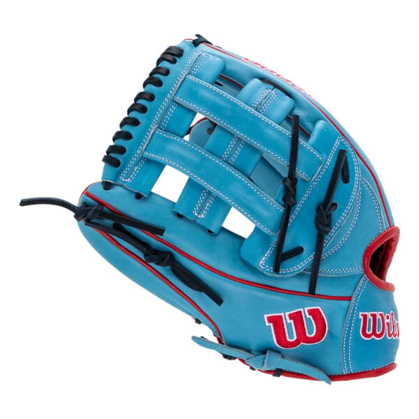 Wilson A2000 1750 12.5" Outfield Glove product image 16, provided for visual reference and product detail review