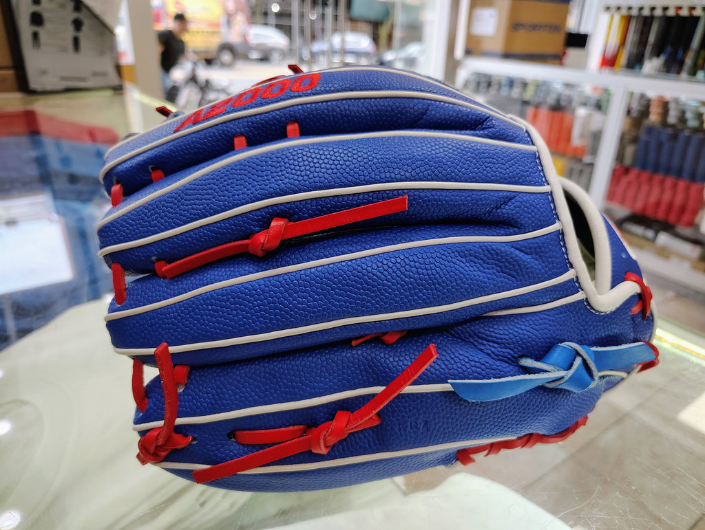 Wilson A2000 1781SS 12.25" Baseball Glove - Royal/Red/White - Right Hand Thrower product image 2, provided for visual