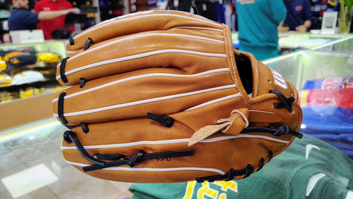 Wilson Pro Stock A2000 1785 11.75" Right Hand Throw Infield Baseball Glove - WTA2034201785 product image 7, provided for