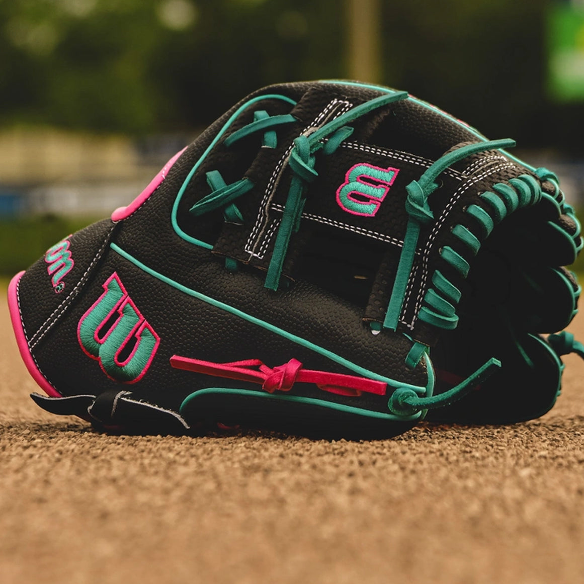 Winter 2024 A2000® SC1786SS Infield Glove – 11.5" with Spin Control Technology product image 5, provided for visual