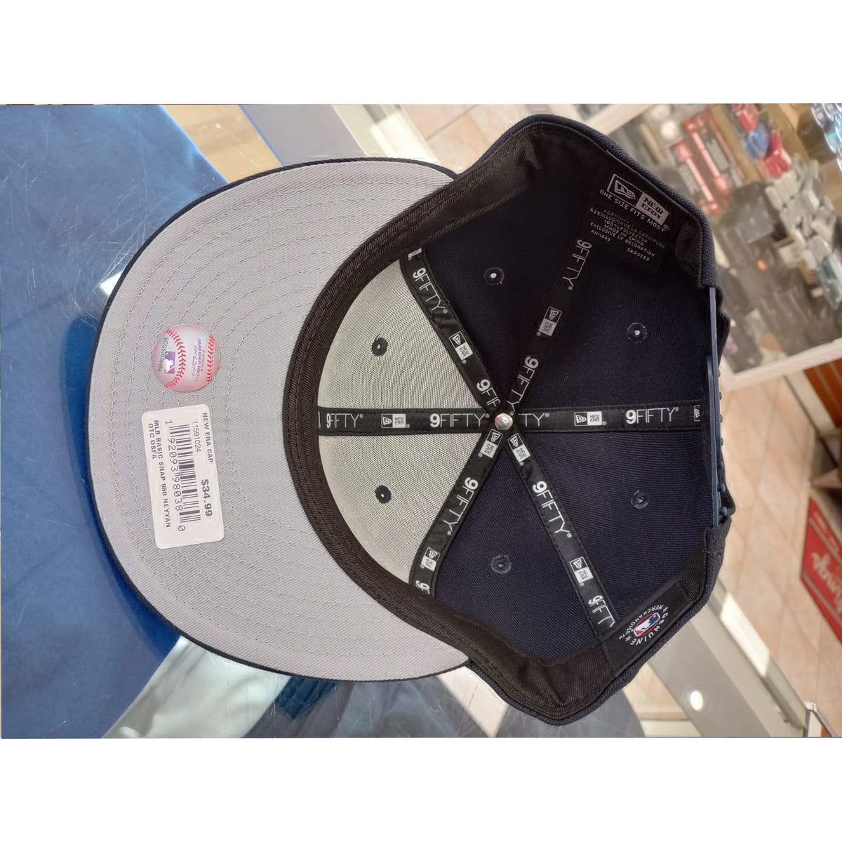 New York Yankees Basic 9FIFTY Navy Blue Snapback product image 7, provided for visual reference and product detail review