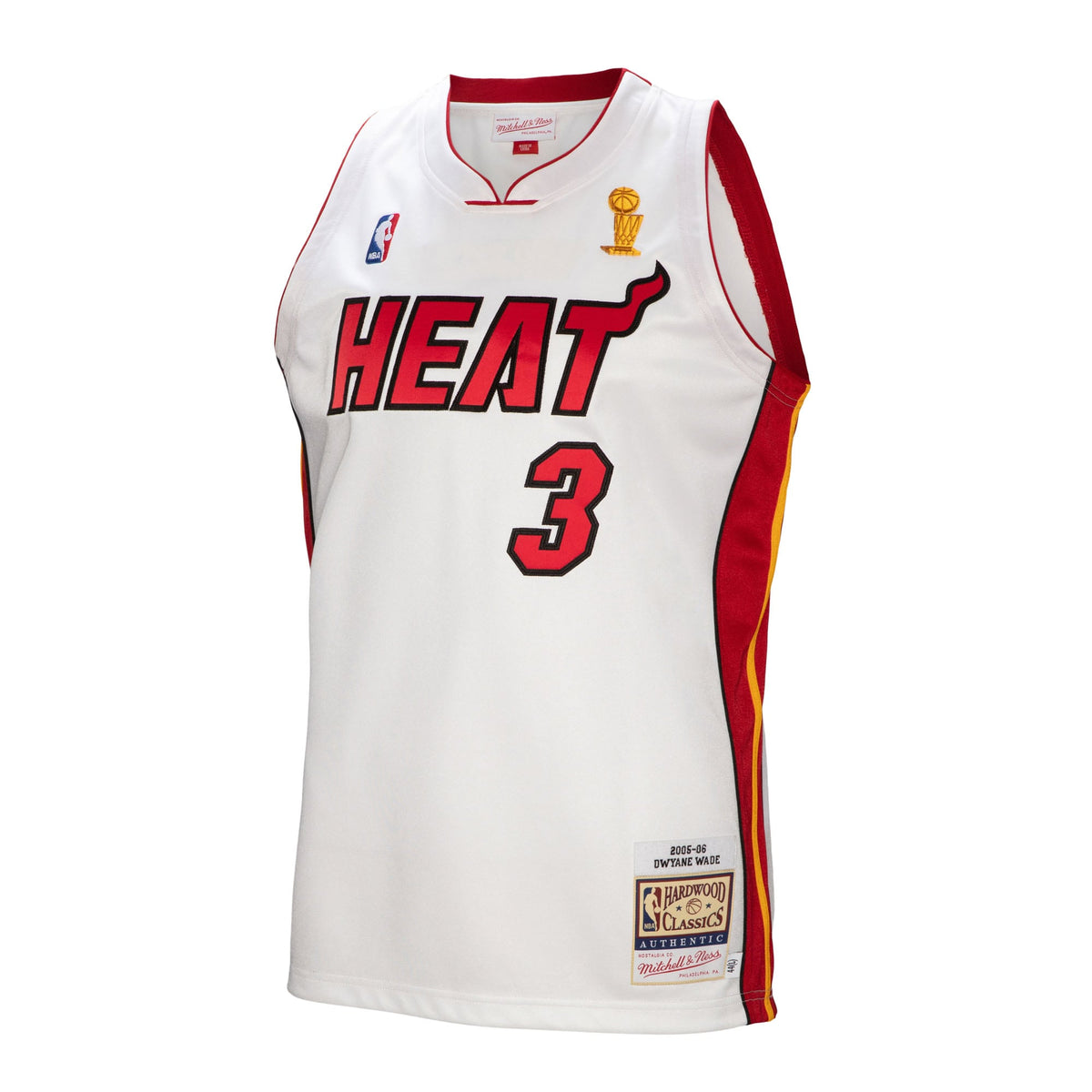 Miami Heat Dwyane Wade Mitchell & Ness White 2005-06 Authentic Player Jersey for Men product image 3, provided for visual