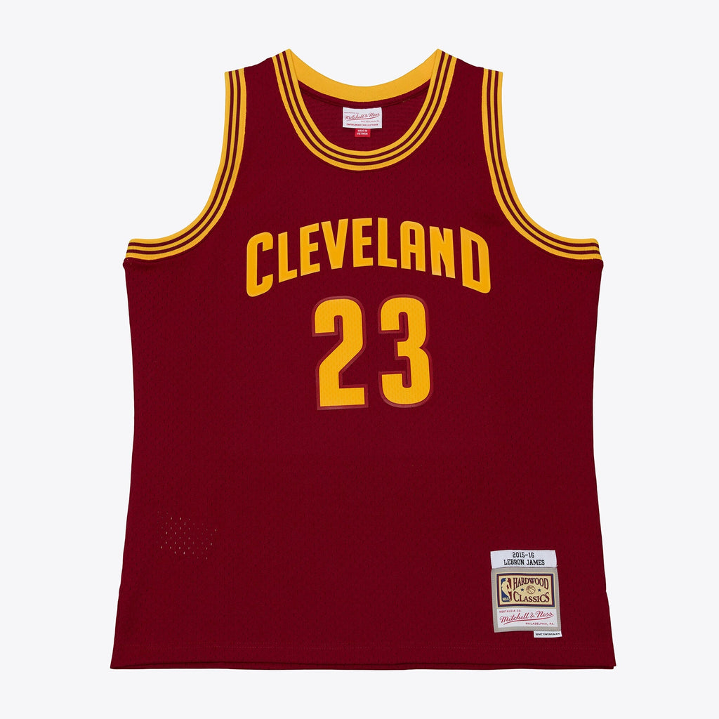 Cleveland Cavaliers LeBron James Mitchell & Ness Wine 2015-16 Swingman Jersey for Men product image 1, provided for visual