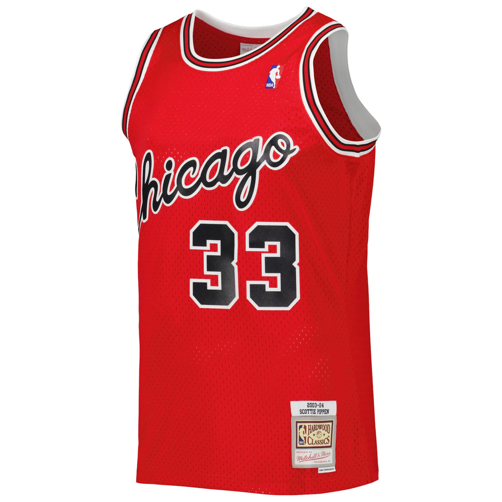 Chicago Bulls Scottie Pippen Mitchell & Ness Red Hardwood Classics 2003-04 Swingman Jersey for Men product image 3, provided